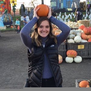 Meet your Posher, Liz